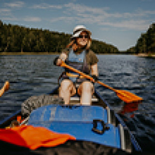 Afbeelding voor Travelbase - The Canoe Trip