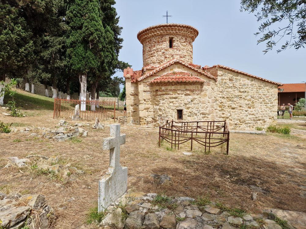 Kerk op eiland bij Vlora