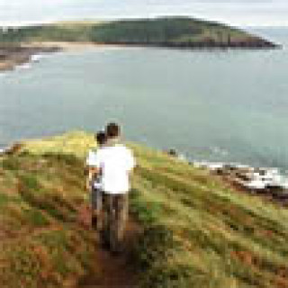 Afbeelding voor Hillwalk Tours - Pembrokeshire Coast Path