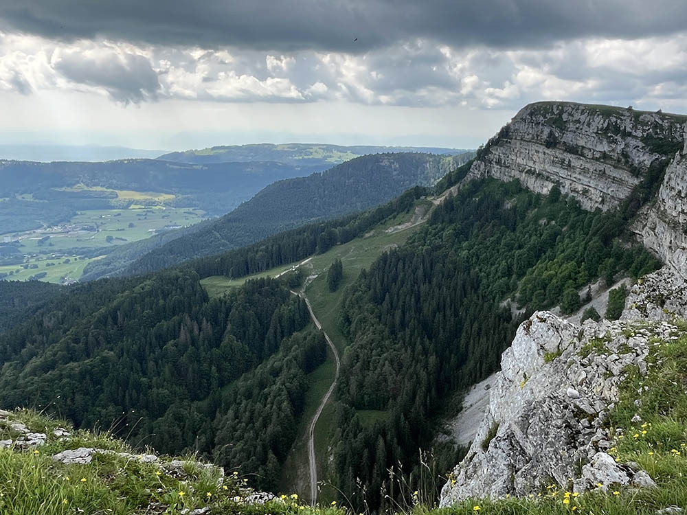 Uitzicht op de Franse en Zwitserse Alpen