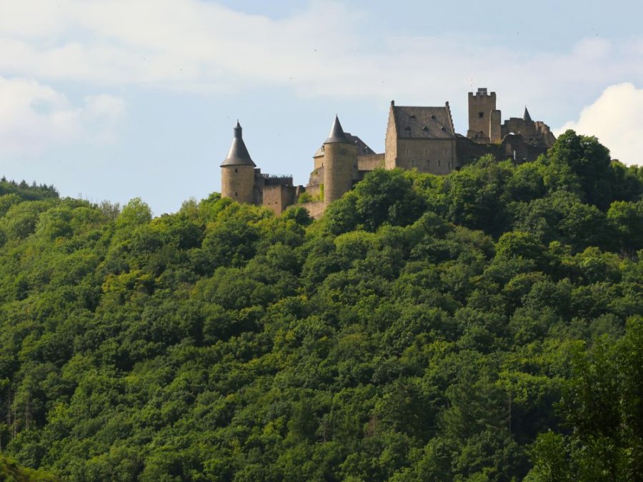 Kasteel Bourscheid Luxemburg Kasteel Bourscheid Luxemburg