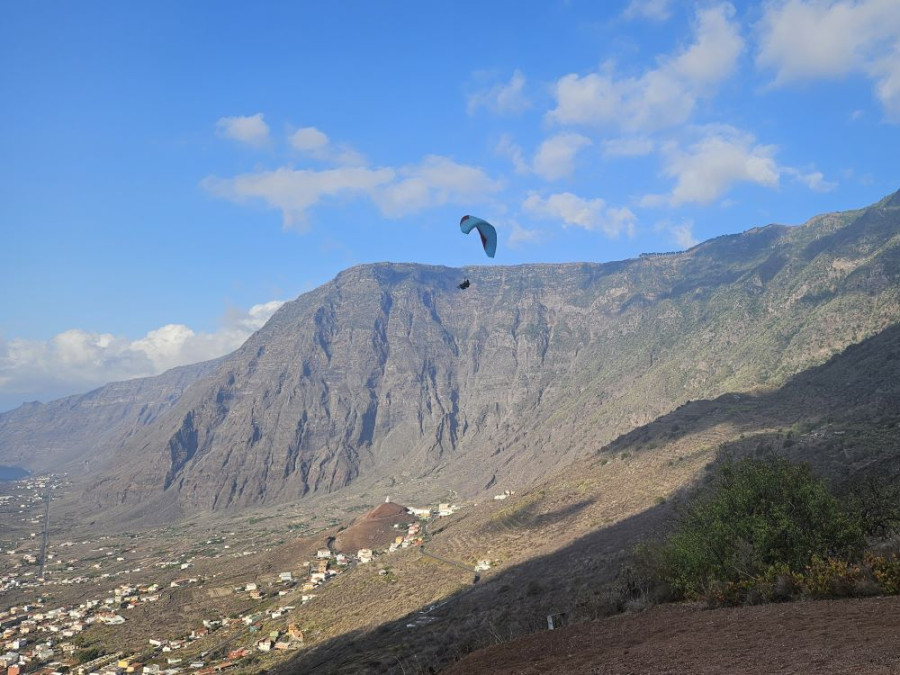 El Hierro paragliden