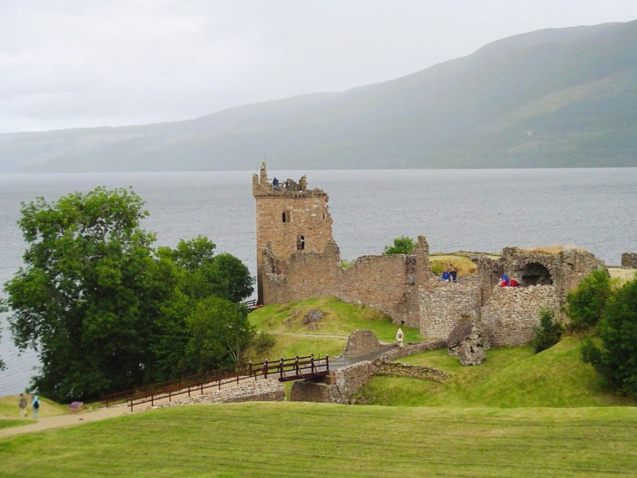 Loch Ness Urquhart