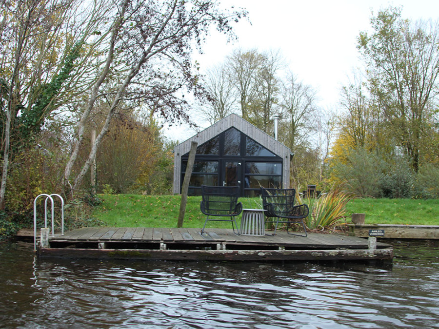 Waterlodge Pean-buiten