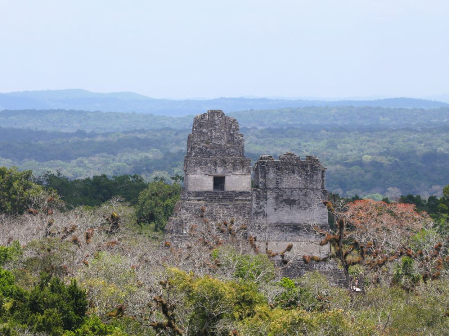 Tempels II en III Tikal